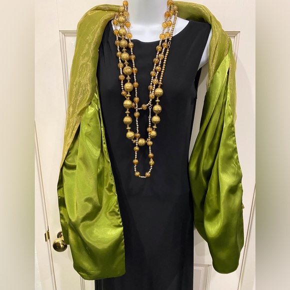 Bohemian chartreuse silk wrap - Picture 9 of 12